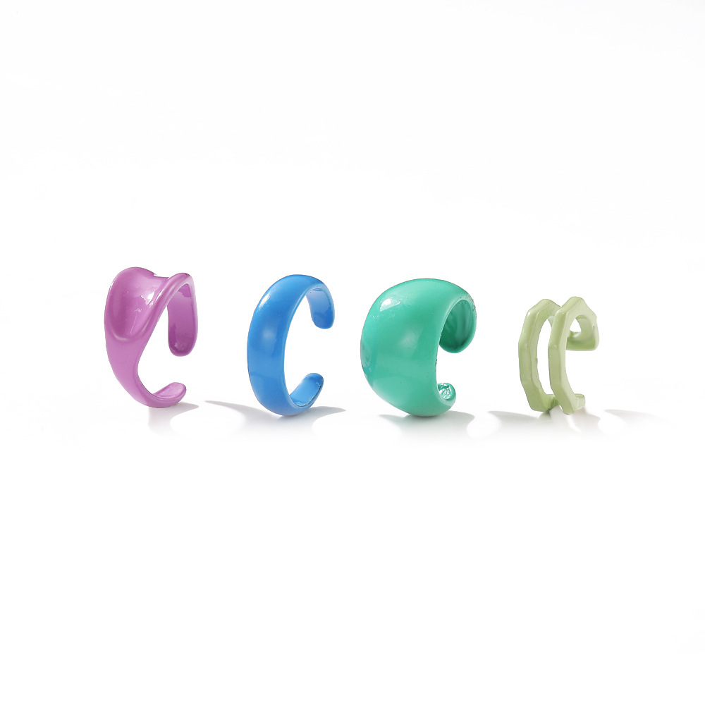 The design sense ear bone clips are simple and stylish, with an ins girlish vibe. They are layered with colorful lacquered ear clips without ear holes, and are forest-style earrings Item Picture