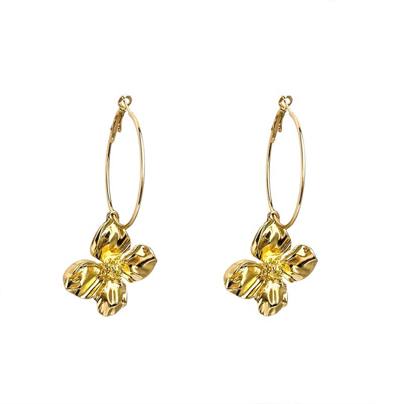 Golden large circle flower earrings, women's light luxury and high-end style, exaggerated and grand stud earrings, round and square face to make the face look smaller, earrings Item Picture