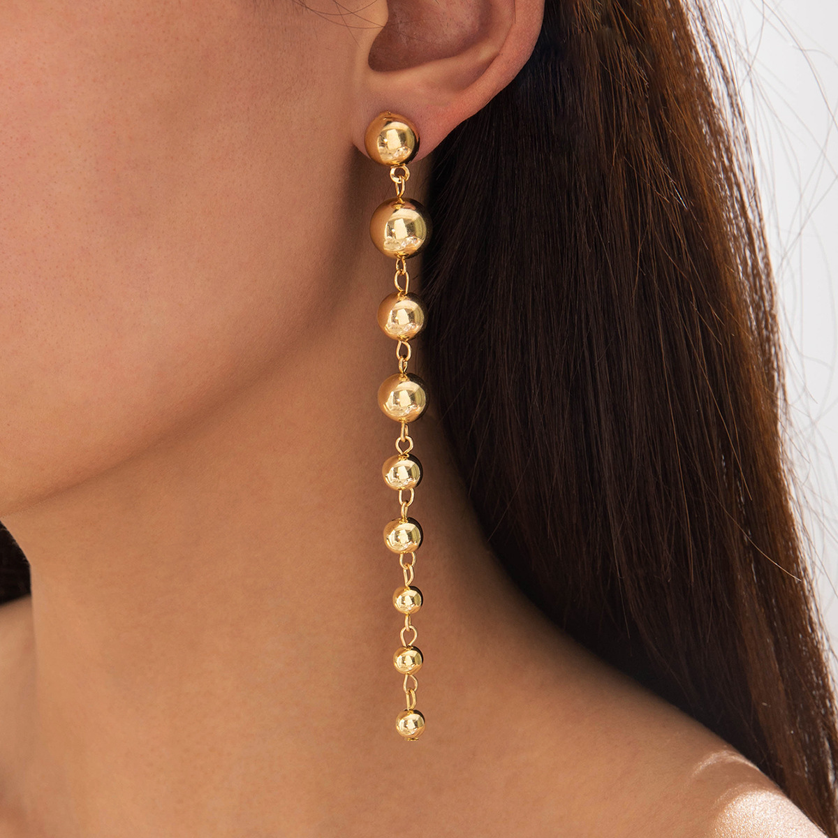 European and American cross-border jewelry, fashionable and retro CCB personalized metal round bead geometric tassel long earrings and pendants for women full figure