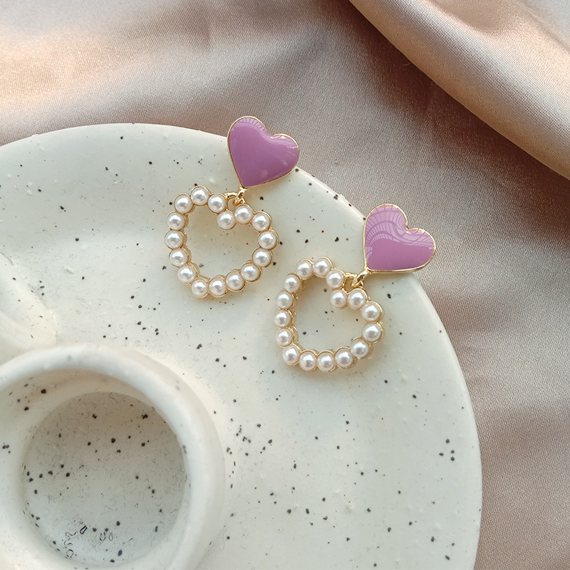S925 Silver Needle Korean hollowed-out heart-shaped Pearl Sweet and elegant Oiled peach heart Stud earrings Fresh and cute heart-shaped pearl Application Scenario