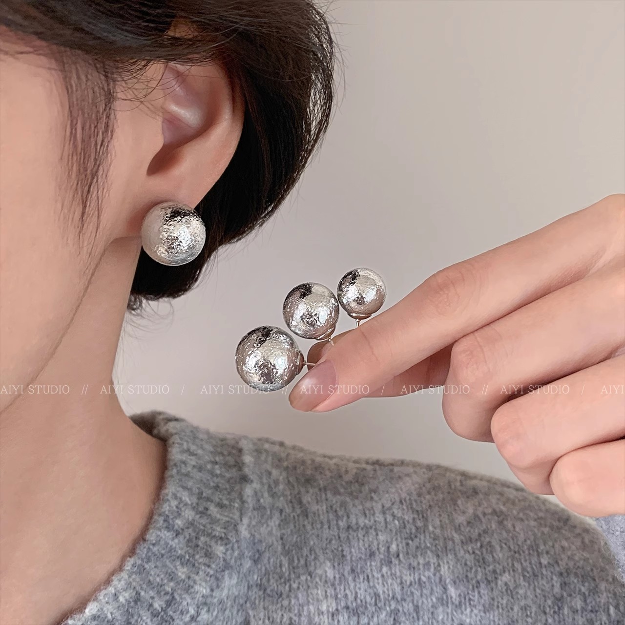 Cold style irregular metal teardrop stud earrings, new 2025 bestseller, personalized earrings, niche earrings, women's high-end feel full figure