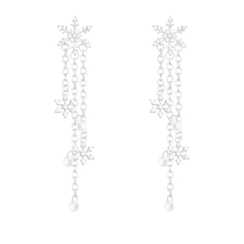 The new super sparkling snowflake diamond earrings are fashionable, exquisite and elegant. The versatile tassel earrings exude a light luxury and high-end feel. They are perfect for women Item Picture