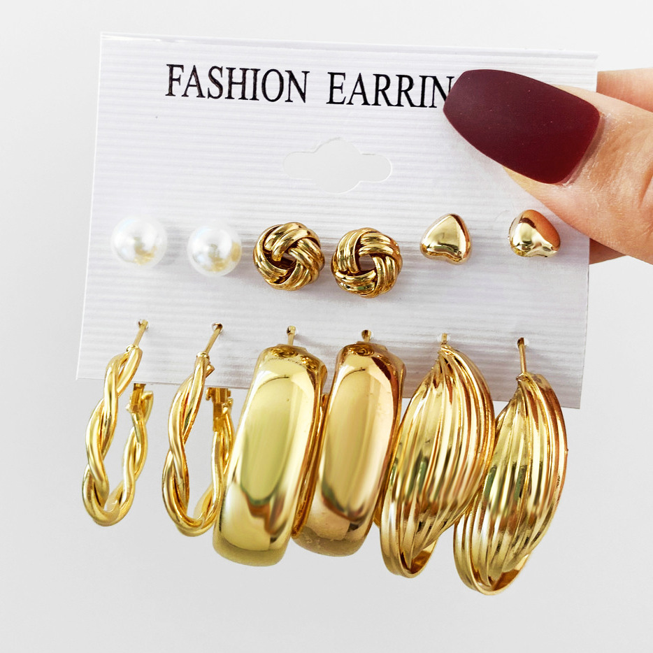 A 6-piece set of punk gold earrings with creative metal elements and geometric gold stud earrings for the cross-border Personality Month in Europe and America Application Scenario