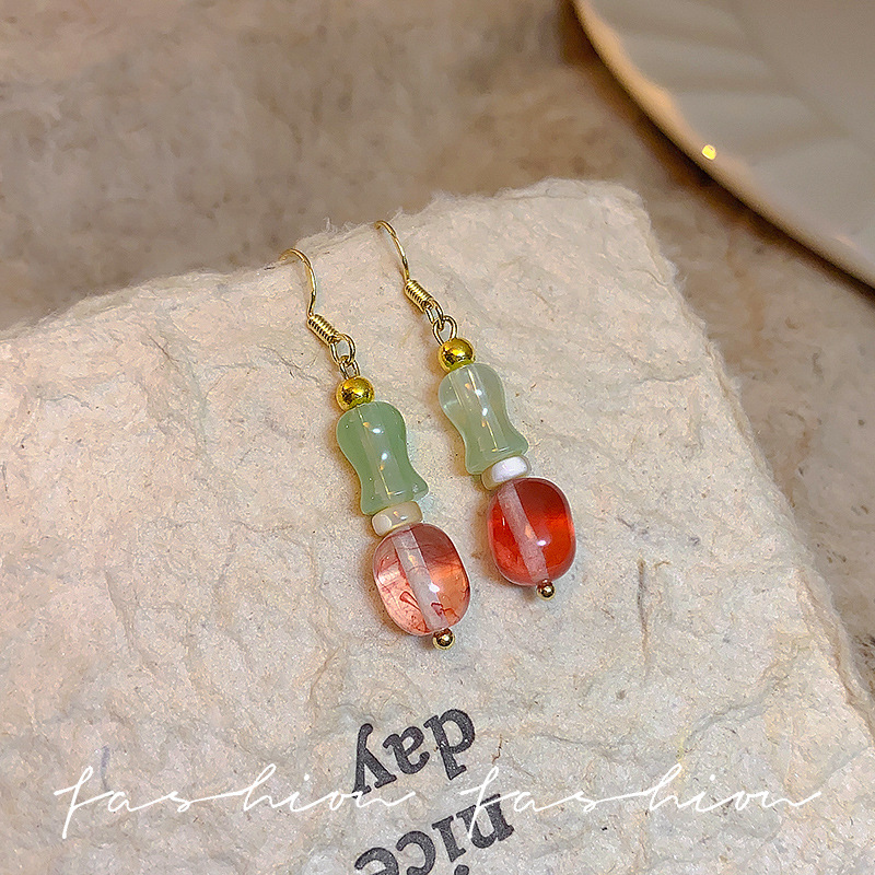 Retro bamboo joint jade earrings, niche design sense, high-end light luxury ancient-style earrings, new Chinese-style earrings, ear hooks, autumn and winter Specification drawing