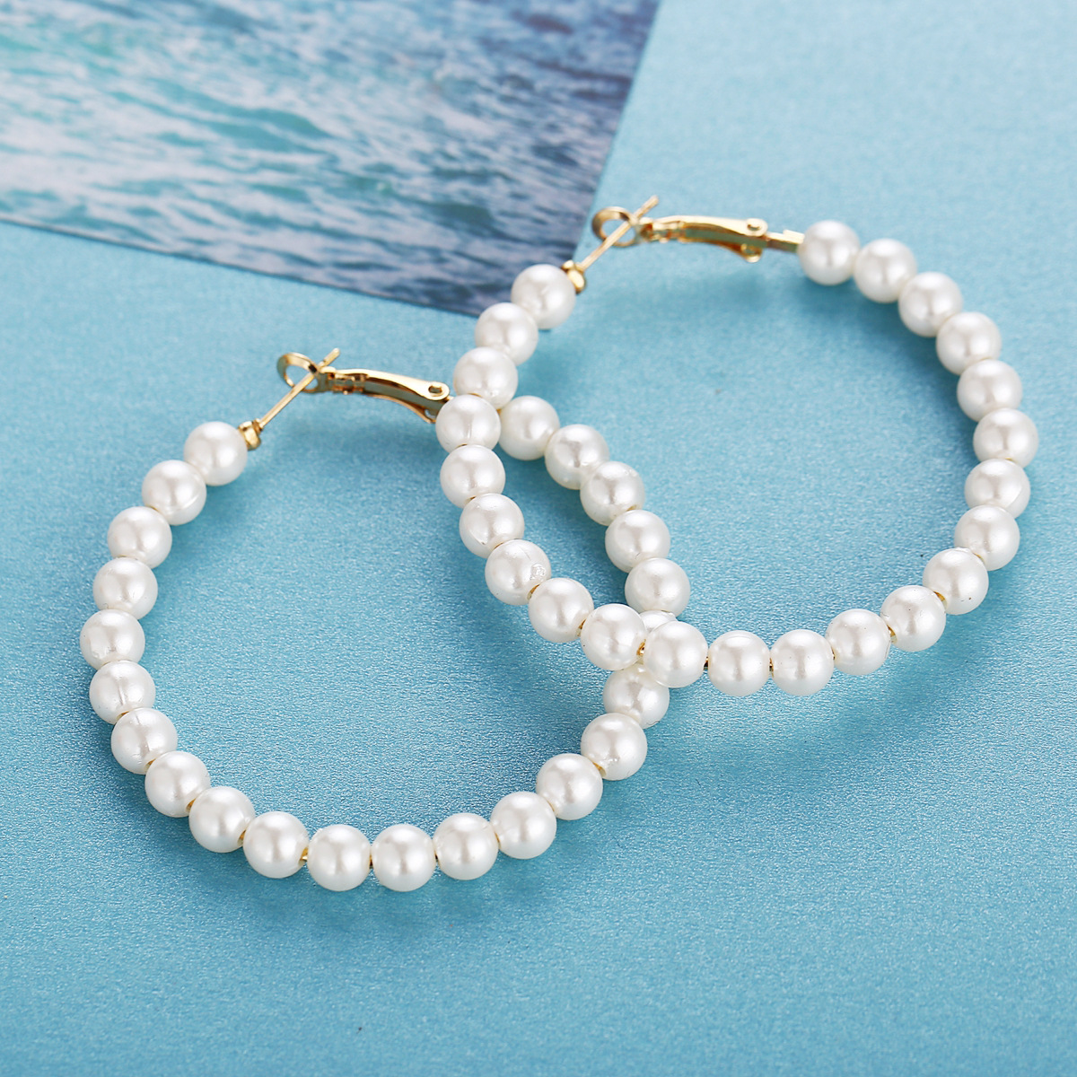 Han Zhishang's European and American cross-border style artificial pearl earrings are creative, retro and simple. They are the same style as the Ins ear rings for women Specification drawing