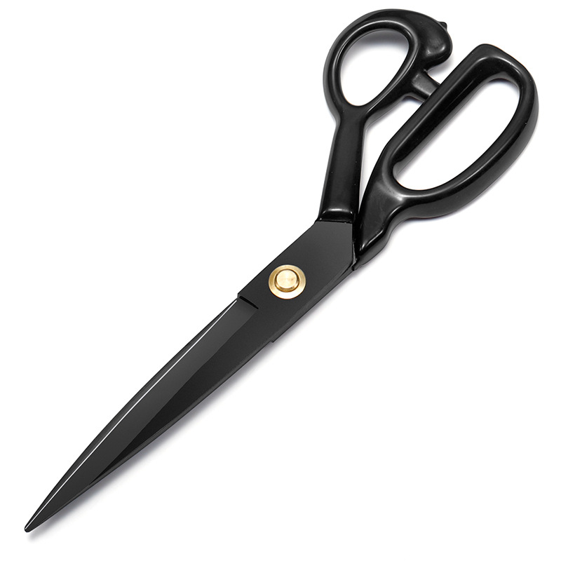 Wholesale of various sizes of blackened tailor scissors in stock from the factory, made of stainless steel, steel and fabric, tailors Application Scenario