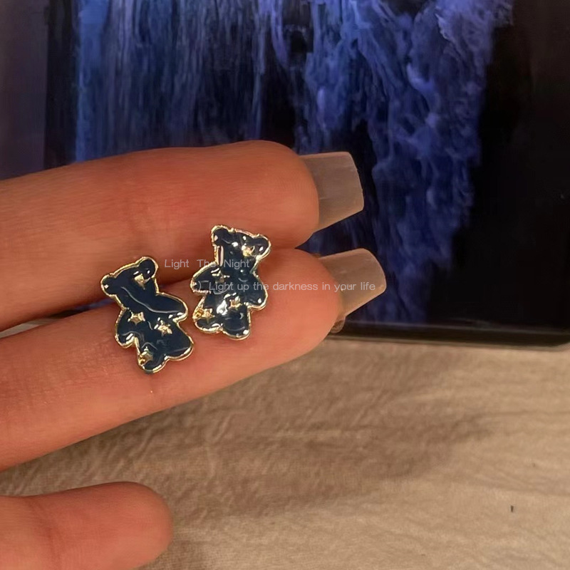 S925 Silver Needle Japanese-style self-designed bear stud earrings, elegant blue earrings, small and cute star stud earrings wholesale full figure