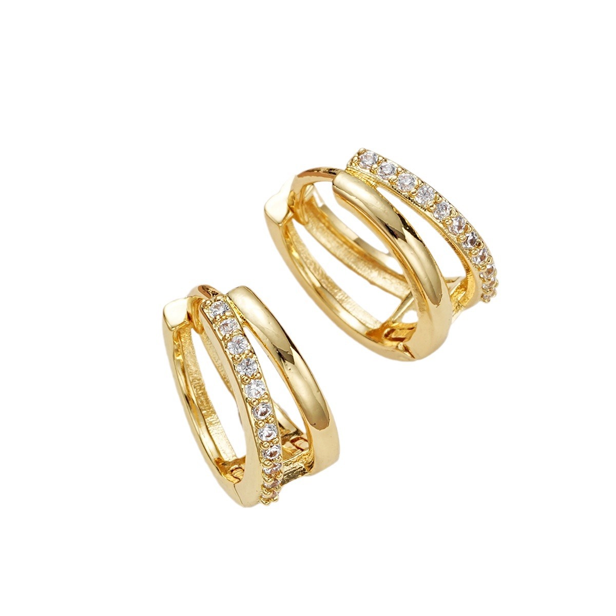 European and American cross-border niche design sense dot diamond geometric double-loop earrings, a cold and elegant female style, hollowed-out fashionable and retro ear buckles Item Picture