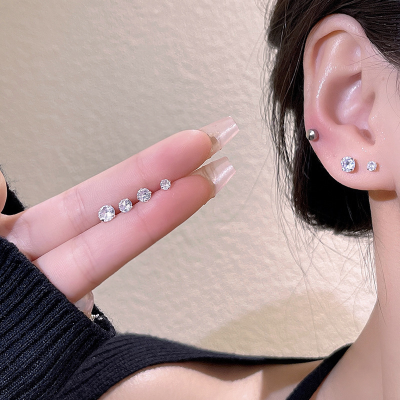 No need to pick the sparkling Zircon ear stud when sleeping. The small and exquisite 925 silver needle ear stud nourishes the ear hole. It's a high-end and trendy look for women details Picture
