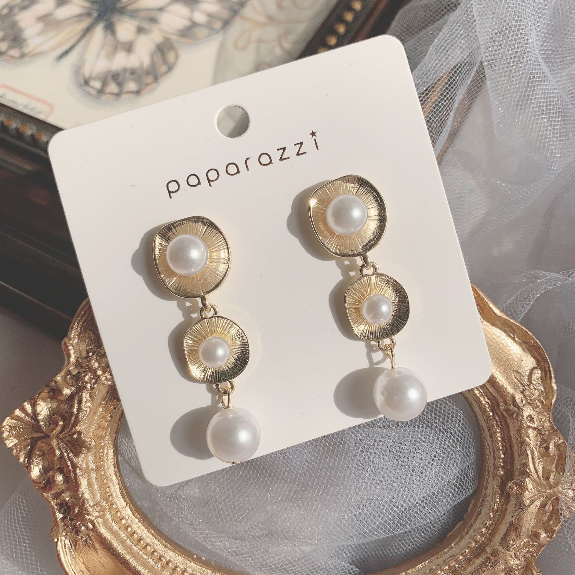 S925 Silver needle Korean Retro Baroque style pearl stud metal cold style geometric earrings manufacturer wholesale details Picture
