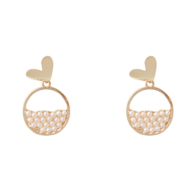 925 Silver Needle Earrings for Women, simple and super sparkling heart-shaped pearl earrings, stylish and versatile, fashionable earrings factory direct sales Item Picture
