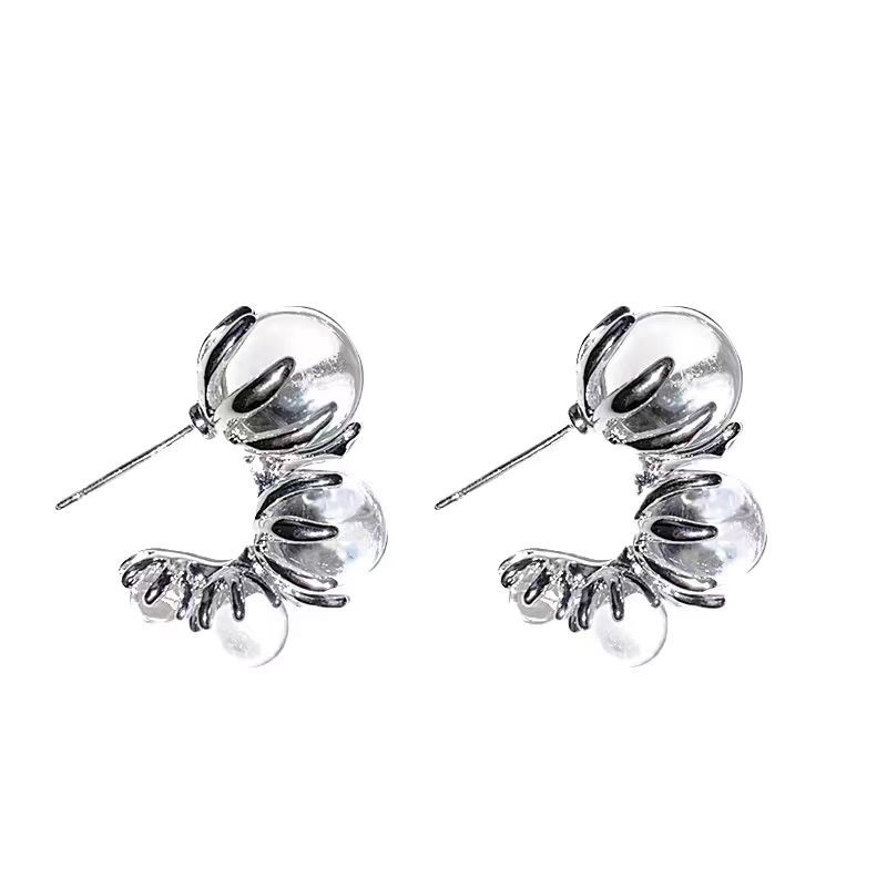 Unique ice-transparent crystal beaded earrings with a high-end feel, C-shaped ear rings, 925 silver needles, elegant and light luxury stud earrings Item Picture