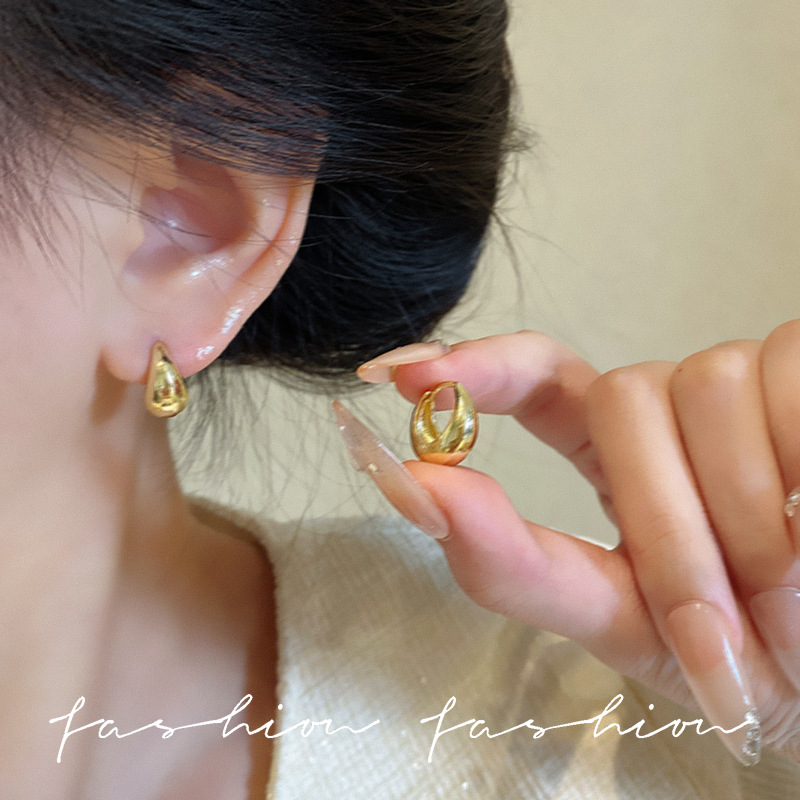 High-end waterdrop plain ring ear buckle women's 2025 new bestseller earrings, Korean-style round and square face daily versatile earrings full figure