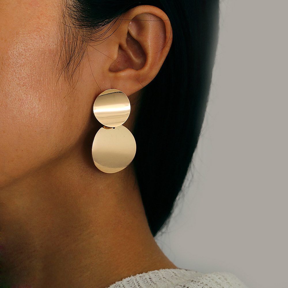 Han Zhishang Cross-border Personalized Earrings, creative and simple style, metal element Exaggerated earrings, Women's jewelry full figure