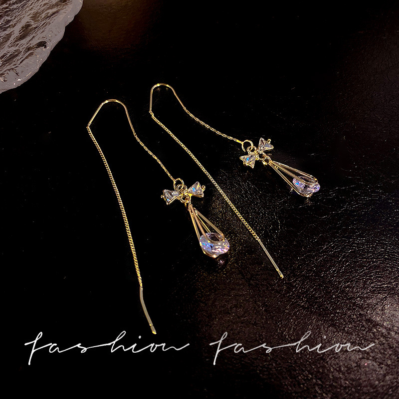 S925 Silver Needle elegant tassel earrings, high-end and simple, slimming face, versatile earrings, new Korean style trendy earrings wholesale Specification drawing