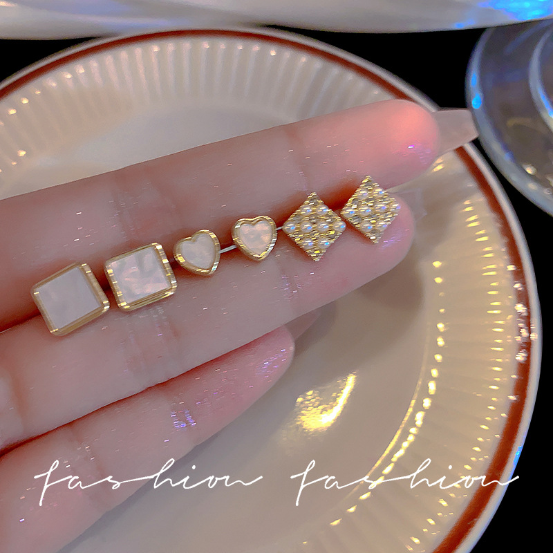 Exquisite geometric square set ear studs 2023 New style elegant lady round face earrings Hong Kong style high-end earrings for women full figure