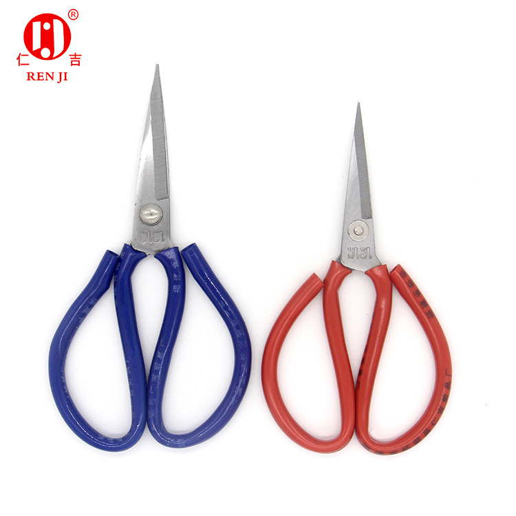 Factory direct sales of No. 3 civil casing shears/Zherong scissors, household scissors, Kaikai brand, low profit but high sales volume Application Scenario