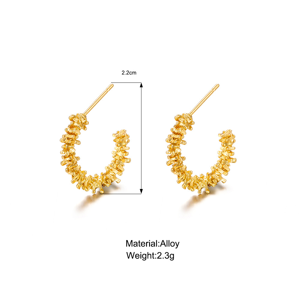New cross-border independent station, sparkling and personalized C-shaped ear rings, high-end women's silver earrings in a few pairs details Picture