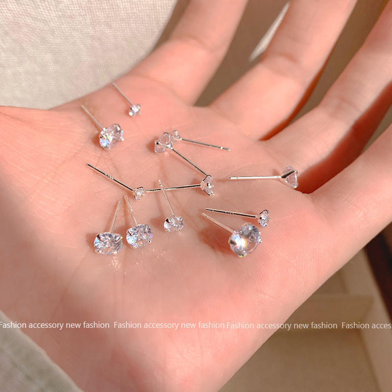 Small and fashionable zircon stud earrings, simple and cold style silver needle earrings, new trendy and fashionable commuting earrings for women details Picture