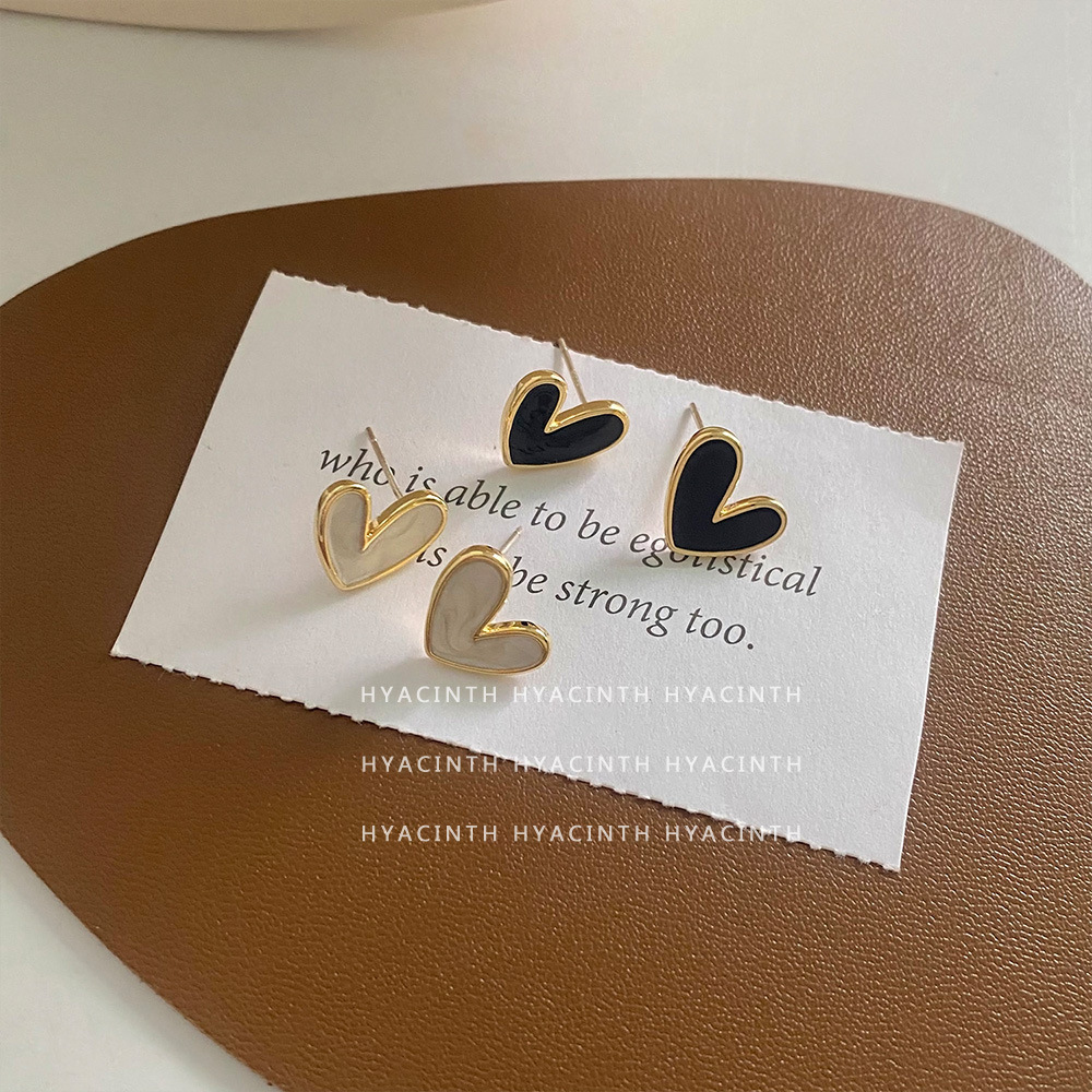 S925 Silver Needle Korean fashion heart-shaped earrings, ins light Luxury sweet Daily versatile stud earrings, pearl white heart Specification drawing