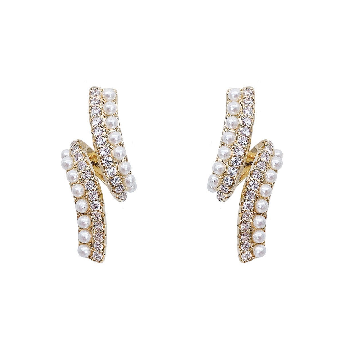 S925 Silver needle, Dongdaemun, South Korea, simple diamond-encrusted pearl unique design stud earrings, versatile, cold style earrings for trendy girls Item Picture