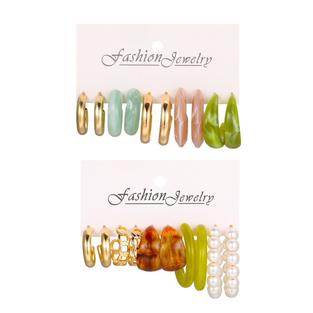 A new cross-border bestseller set of 10-piece imitation pearl resin earrings, a creative and stylish C-shaped earring set with a European and American style Item Picture