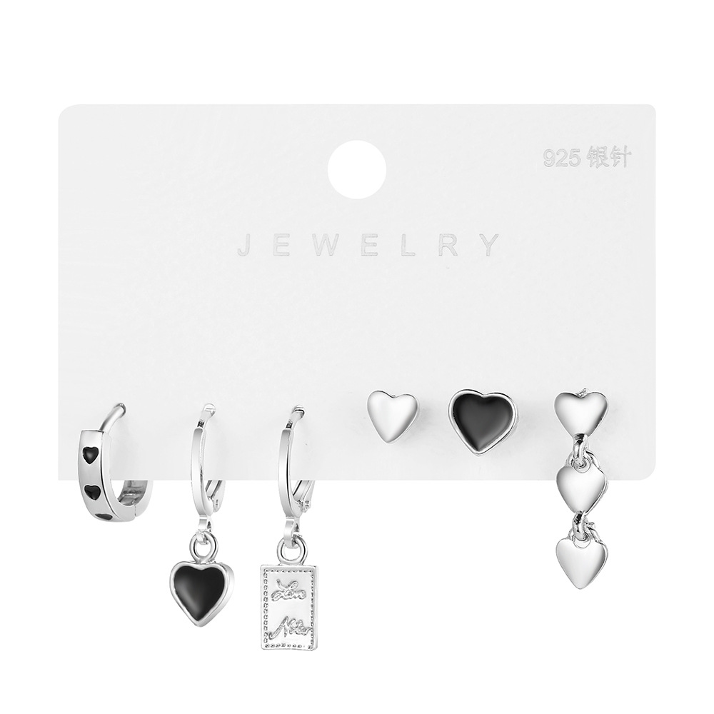 Sweet and cool style accessories, Instagram cold style heart ring six-piece set earrings, new personalized ear buckles, high-end feel Item Picture