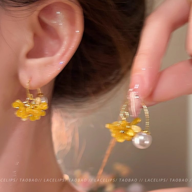 Super Fairy Osmanthus tassel pearl earrings for women, 2025 New style bestseller, high-end stud earrings, versatile spring atmosphere earrings details Picture