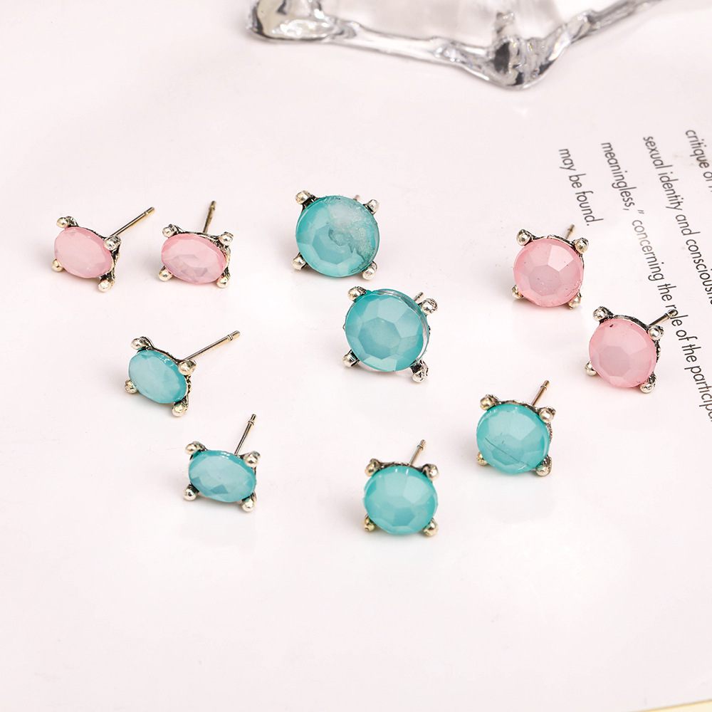 Cross-border jewelry: simple, fashionable, retro geometric multi-color zircon stud earrings set, multi-color dazzling 5-piece women's earrings details Picture