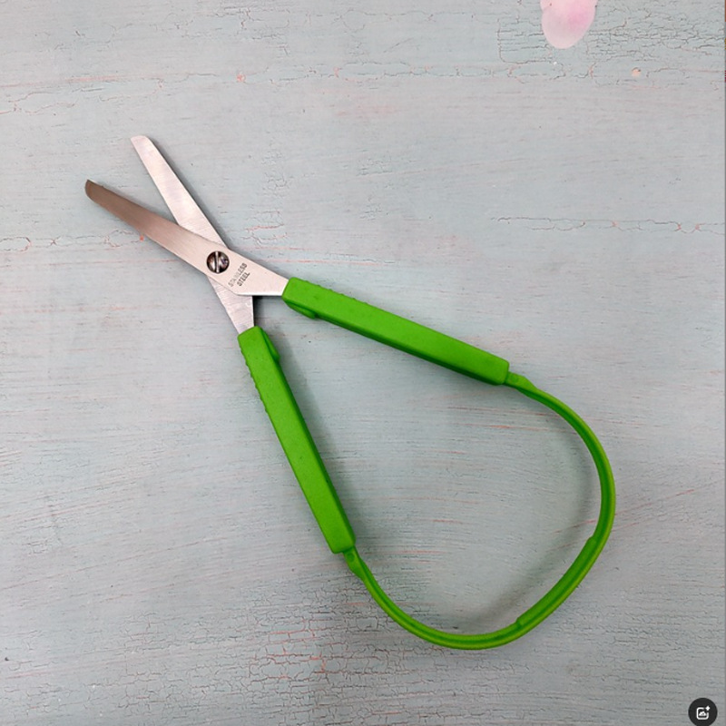 Stainless steel children's safety small scissors, circular student scissors, DIY paper-cutting scissors, elastic children's small scissors, handmade undefined
