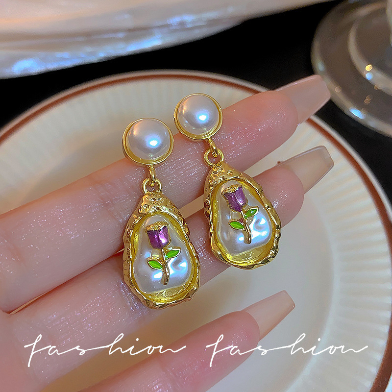 Monet's Garden Irregular Baroque pearl earrings, purple oil painting style stud earrings, women's niche retro gold earrings full figure