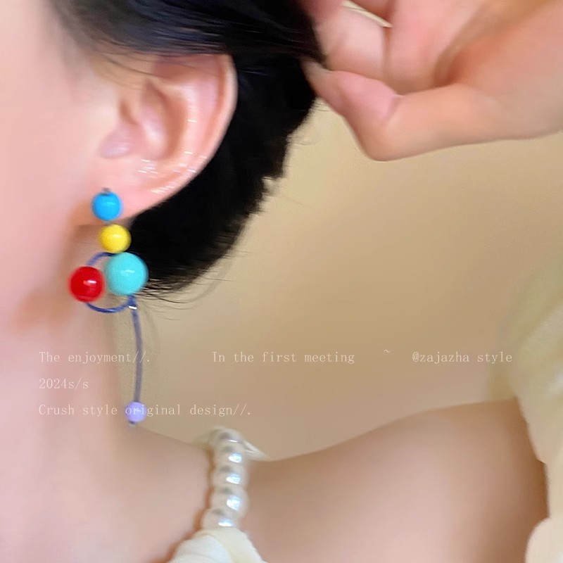 Candy-colored bubble bead resin stud earrings for girls 2025 New style cute and elegant earrings, sweet design sense earrings Specification drawing