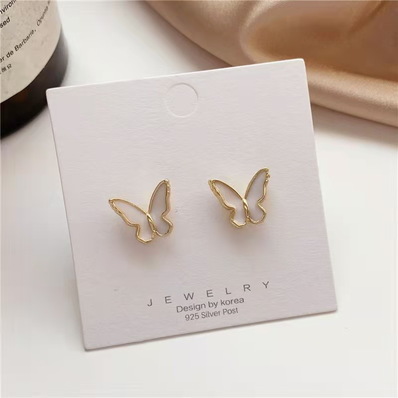 New accessory S925 silver needle, fresh and fashionable, small butterfly stud earrings, beautiful oil-dropping craftsmanship, student stud earrings details Picture
