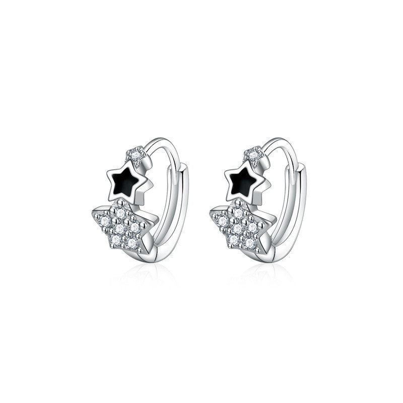 The star-shaped ear buckles are small and unique. You don't need to take them off when sleeping. They are a niche design for women. The ear studs exude a sense of luxury Item Picture