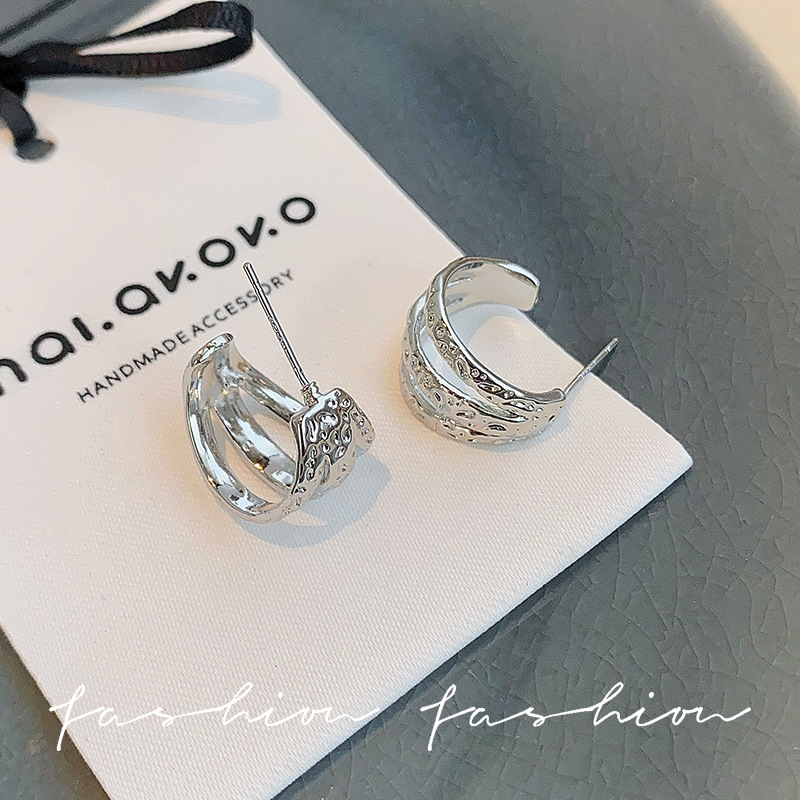 Micro-inlay fashionable and elegant, versatile stud earrings for women 2025 new stylish earrings, niche design sense, high-end feel, women's earrings Specification drawing