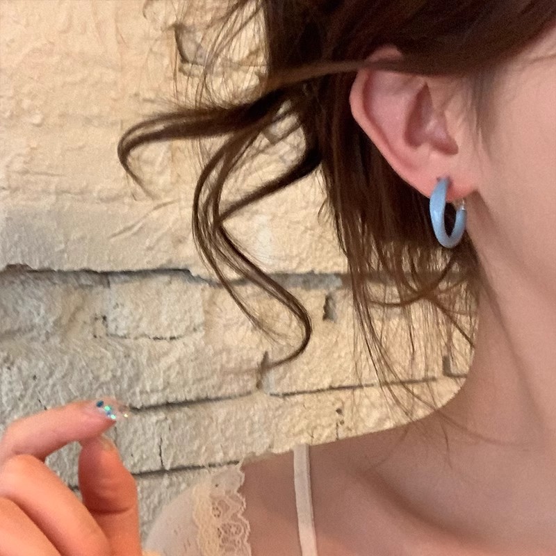 Solid color glazed plain ring small ear rings for women, Korean style, versatile, fresh and cute ring ear buckles, sweet, simple and high-end earrings Specification drawing