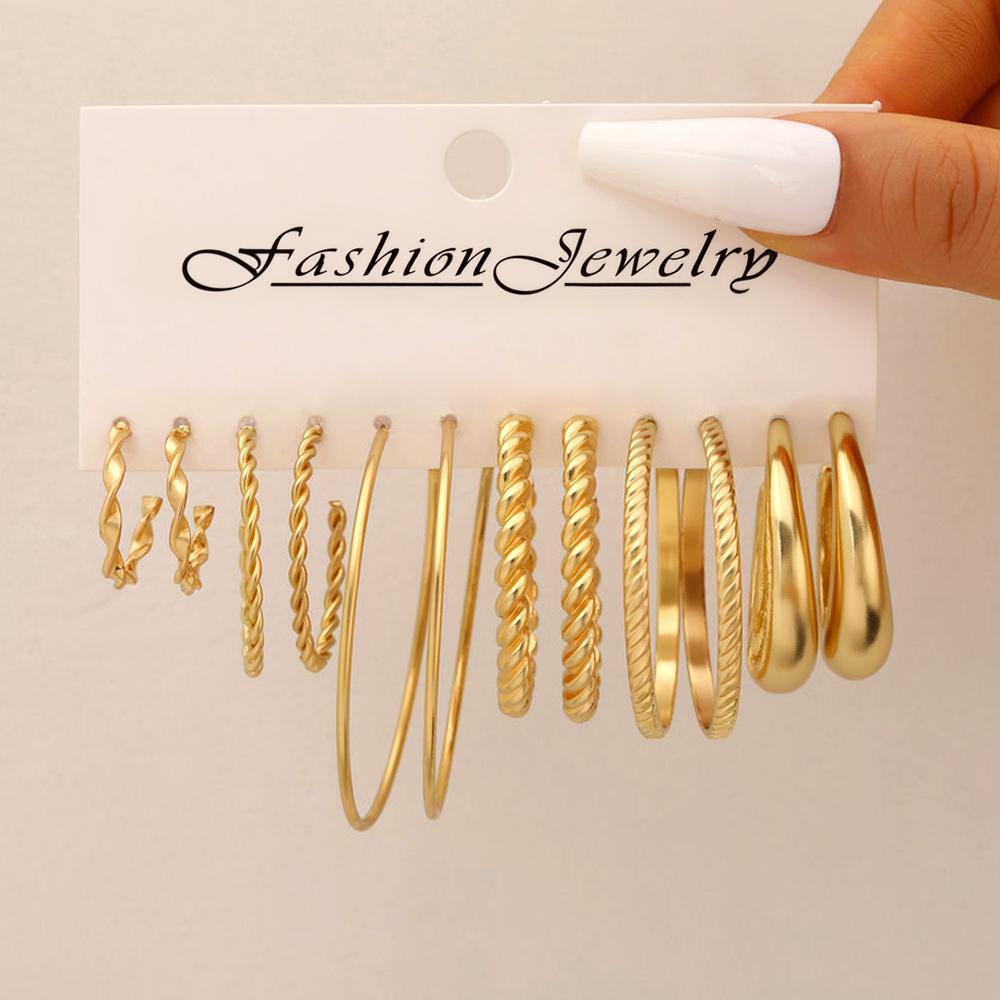 European and American style alloy ear rims, square geometric earrings, retro classic earrings, Hepburn style earring set of 6 pieces full figure