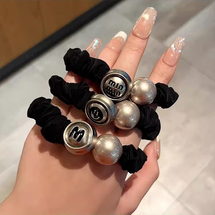 Wholesale of Korean-style high-end black simple and versatile hair bands, hair ties, high-elasticity and durable hair ties and hair accessories