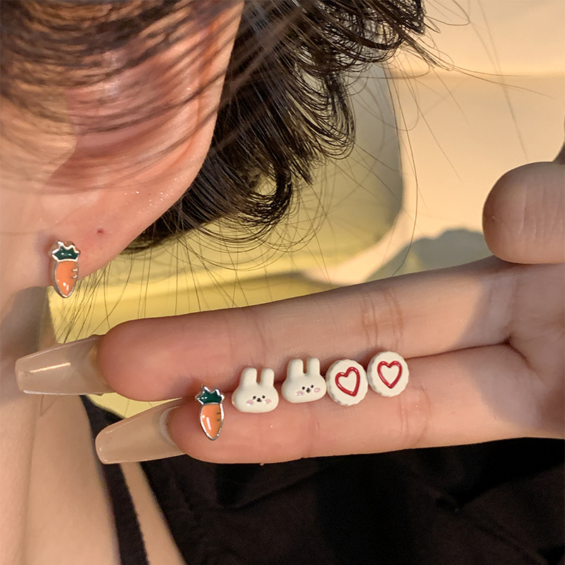925 Silver Needle Set Rabbit Stud Earrings for Women 2025 New Style Cute Children's Ear Piercing Earrings and earrings with a high-end feel Application Scenario