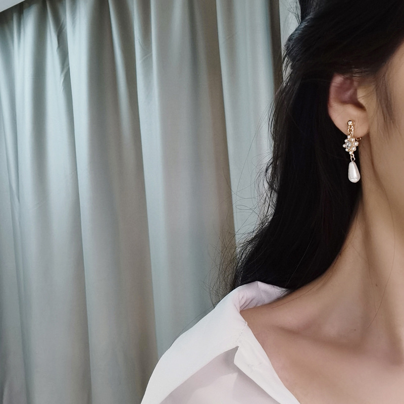 Elegant and refined water drop pearl earrings, long and retro style, versatile water diamond earrings, 925 silver needle wholesale Specification drawing