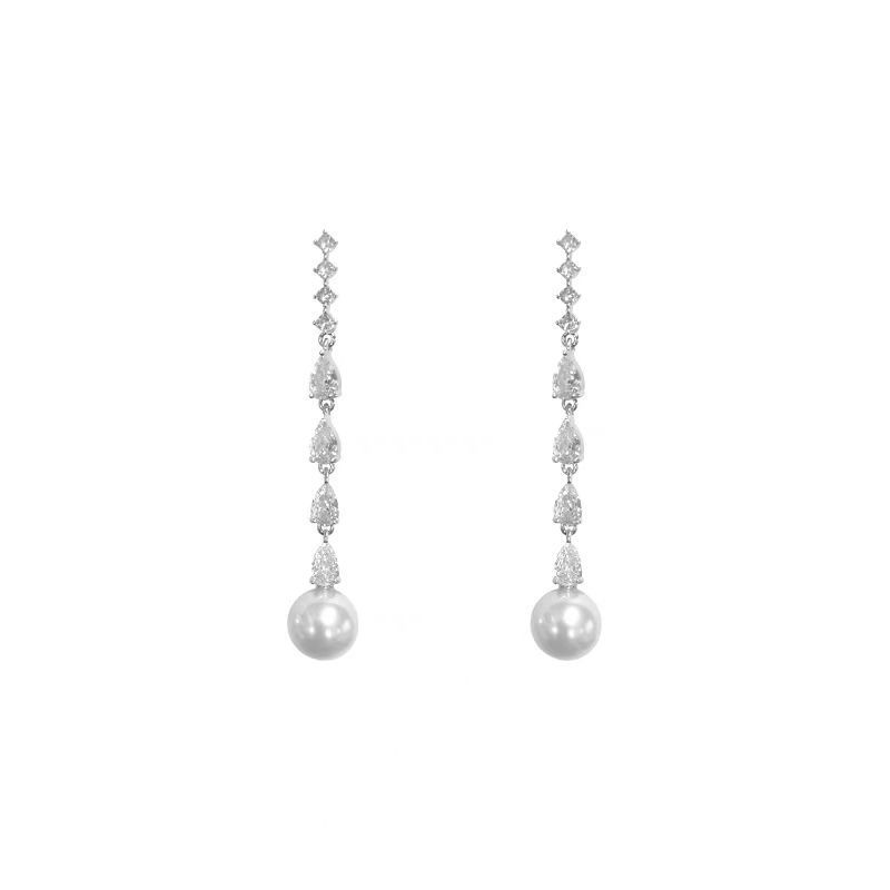 Super Flash Zircon elegant stud earrings for women, light luxury, retro fashion, high-end sense earrings, niche design, unique and versatile earrings Item Picture