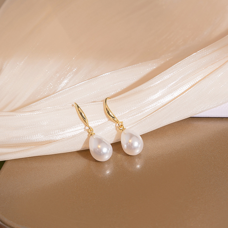 Japanese and Korean light luxury pearl earrings, niche high-end feel, teardrop-shaped earrings for socialites, minimalist style earrings on Instagram for Internet celebrities Specification drawing