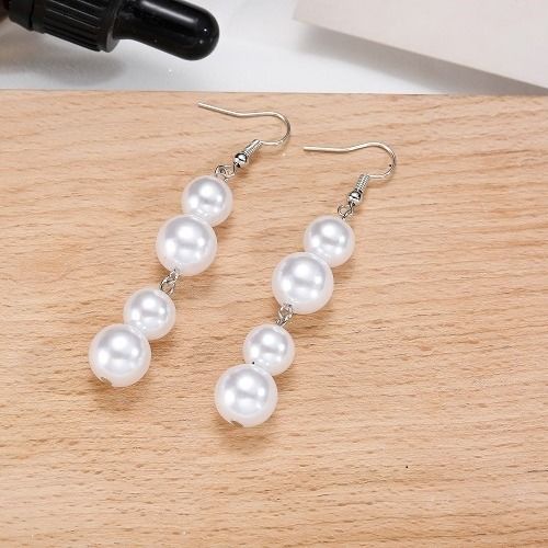 Female Internet celebrity pearl earrings, long earrings, ear studs, super fairy-like and versatile tassel earrings, new stylish ear clips Specification drawing