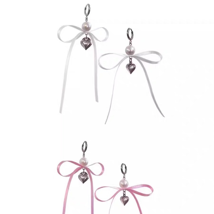 Korean niche Instagram bow-shaped heart-shaped pearl pendant earrings, trendy, sweet, cool and unique ear rings for girls and hot girls Item Picture