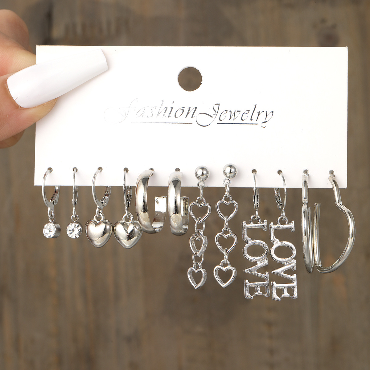 Wholesale of new cross-border silver heart-shaped earrings, creative and simple English letter "love" earring set of 6 pieces full figure