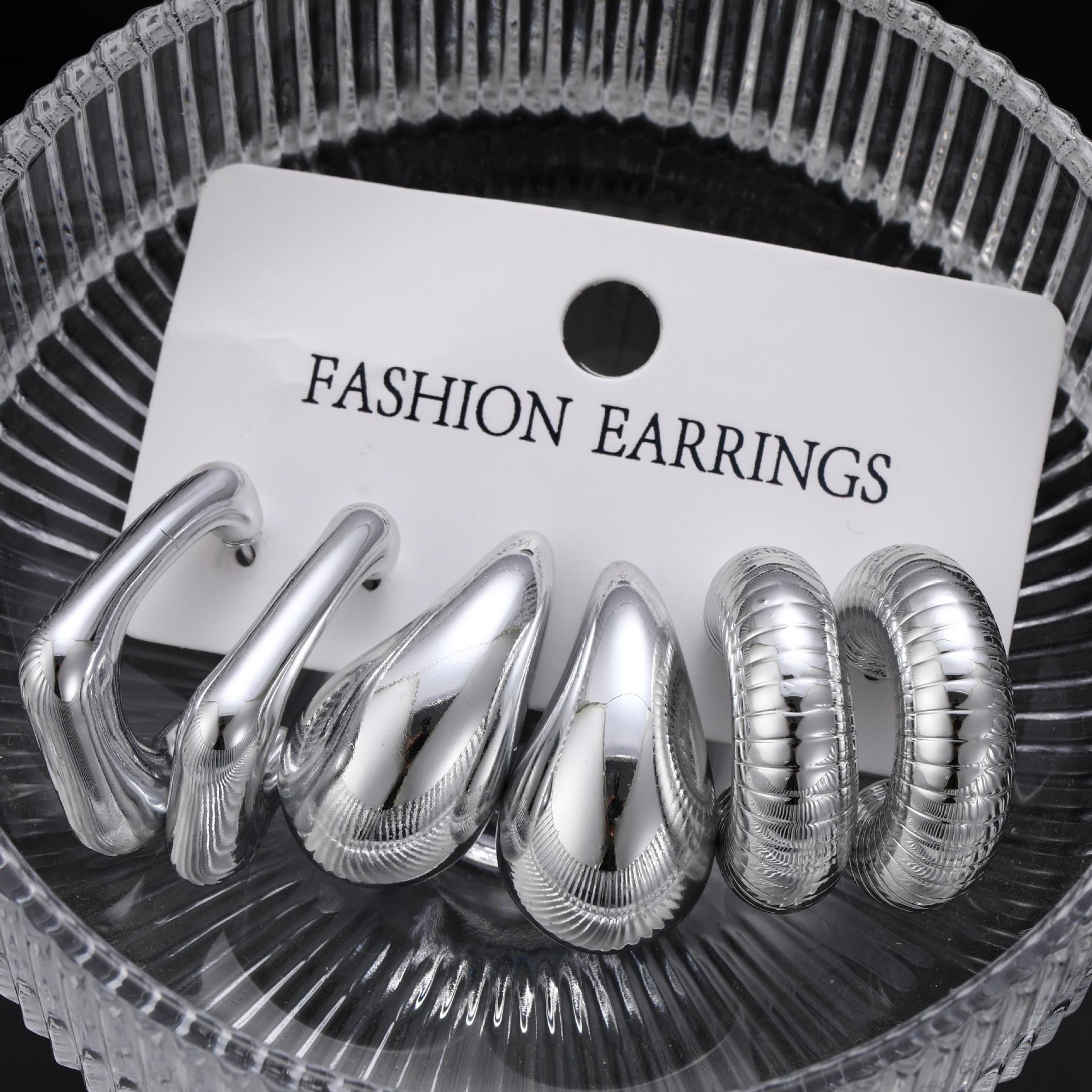 European and American cross-border new fashionable, simple and individual geometric water drop C-shaped bean earrings set of 3 pieces earrings Specification drawing