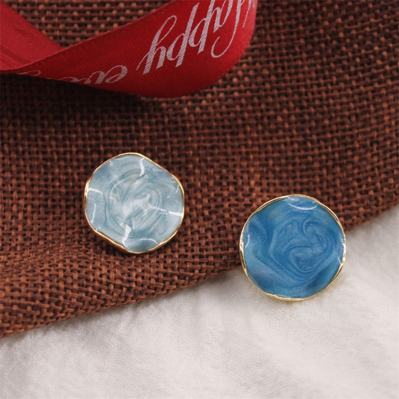 S925 Silver needle retro and elegant blue pattern earrings, light luxury drip glaze contrasting color fashionable stud earrings, personalized and trendy earrings for women full figure