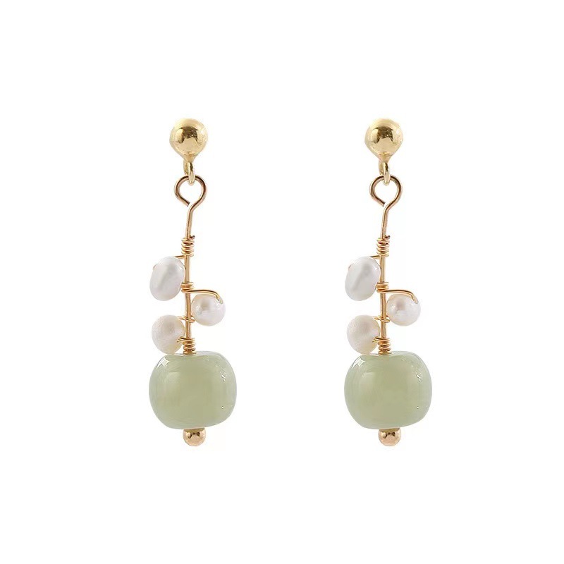 ins New Chinese-style imitation Hetian jade earrings, women's retro charm, internet-famous pearl stud earrings S925 silver needle personalized earrings Item Picture