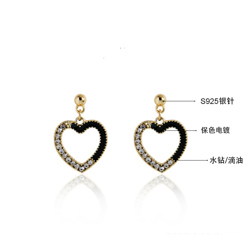 S925 Silver Needle Korean retro hollowed-out dark style heart-shaped U-shaped ear clips, heart-shaped oil-dropping spiral earrings without ear holes Specification drawing