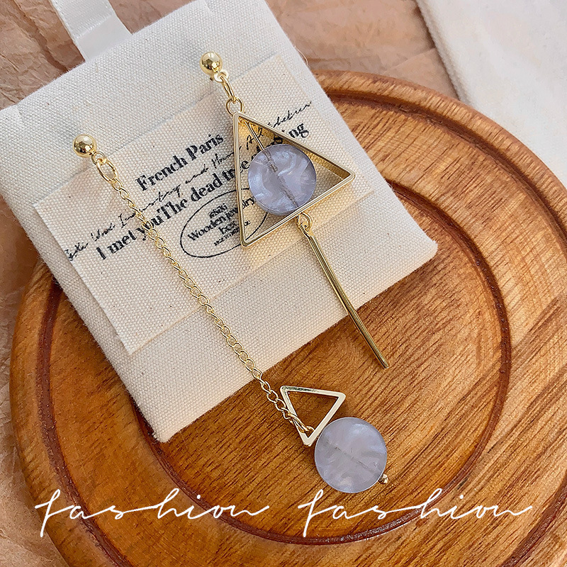 New fresh and sweet Japanese and Korean design style fashionable earrings, asymmetrical geometric triangular pendant stud women's accessories Application Scenario